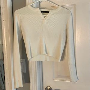 Brandy Melville Cropped Sweater